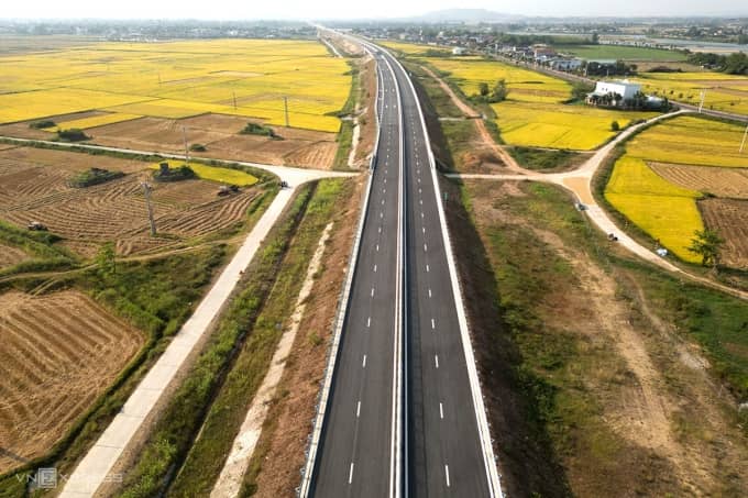 Gần 220 km cao tốc qua miền Trung, Tây Nguyên khai thác từ 29/4