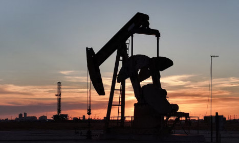 60 quốc gia bàn cách 'thoát' phụ thuộc dầu khí, than