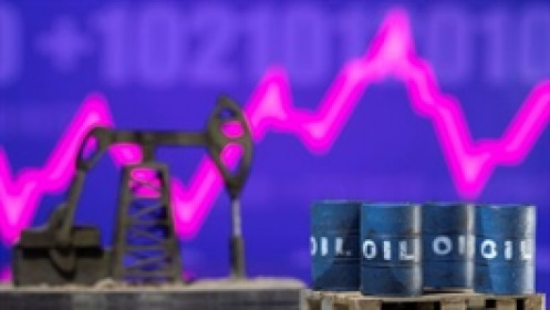 Dầu Brent vượt 118 USD/thùng sau động thái mới từ ông Trump