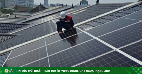 Giá mua điện mặt trời mái nhà còn quá rẻ