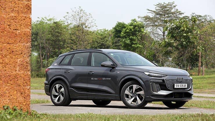 Audi giảm giá loạt xe sang tại Việt Nam, cao nhất 300 triệu đồng
