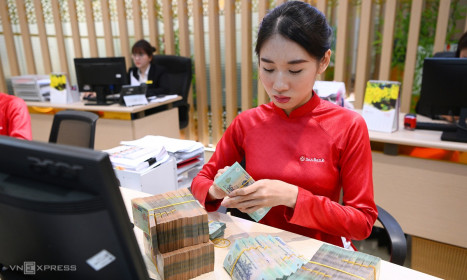 Lãi suất ngân hàng: Lãi suất tiết kiệm ngân hàng nào cao nhất?