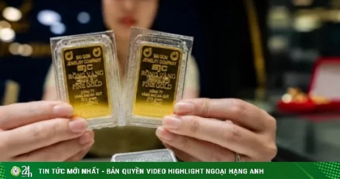 Người mua vàng bạc lỗ nặng
