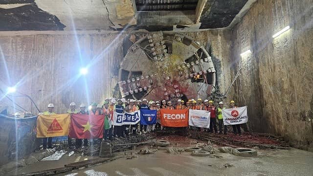 Đón sóng đầu tư công 8 triệu tỷ đồng: Những doanh nghiệp nào sẽ chiếm lĩnh cuộc chơi?
