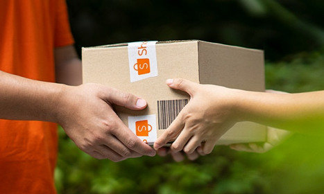 Shopee Việt Nam: 'Phí sàn gắn liền với bài toán chất lượng tăng trưởng'