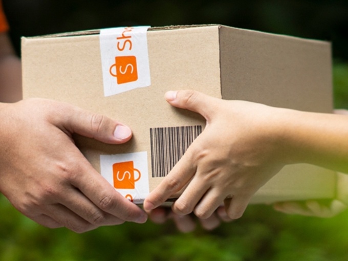 Shopee Việt Nam: 'Phí sàn gắn liền với bài toán chất lượng tăng trưởng'