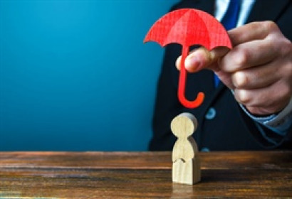 Công ty chứng khoán chọn chiến lược phòng thủ trong sóng gió quý 1