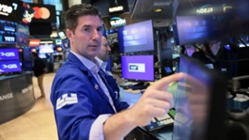S&P 500 lập kỷ lục mới nhờ nhóm công nghệ