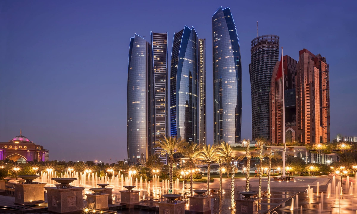 UAE rót hàng tỷ USD làm du lịch bất chấp xung đột Trung Đông