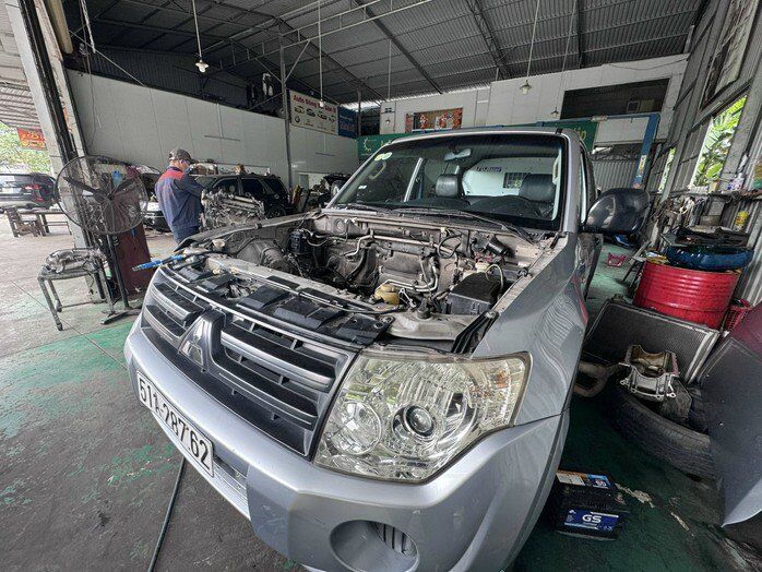 Nhiều chủ xe vẫn còn băn khoăn về xăng E10