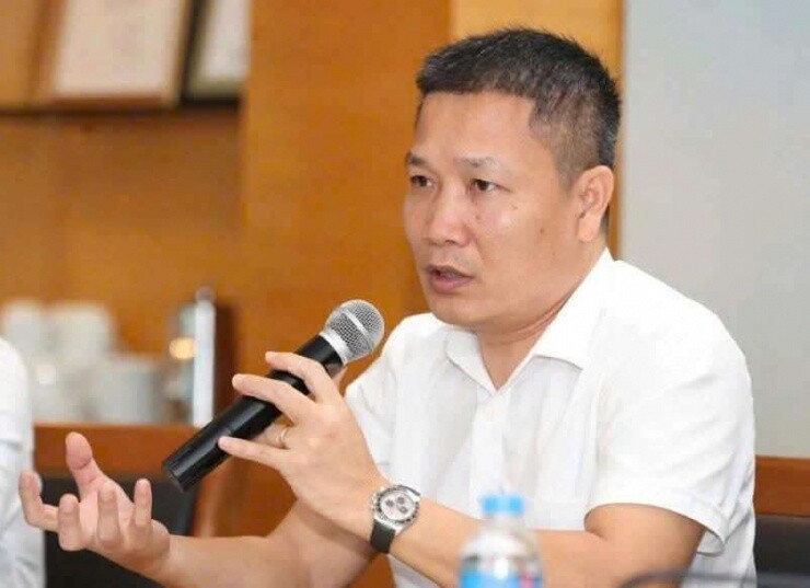 Xăng E10: Chuyên gia ô tô cảnh báo gì nếu dùng chất phụ gia trôi nổi?