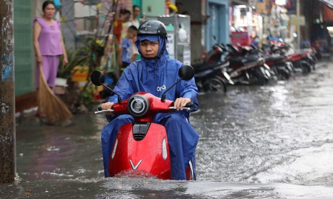 Quy hoạch TP HCM trước bài toán sinh tồn "siêu đô thị đang lún"