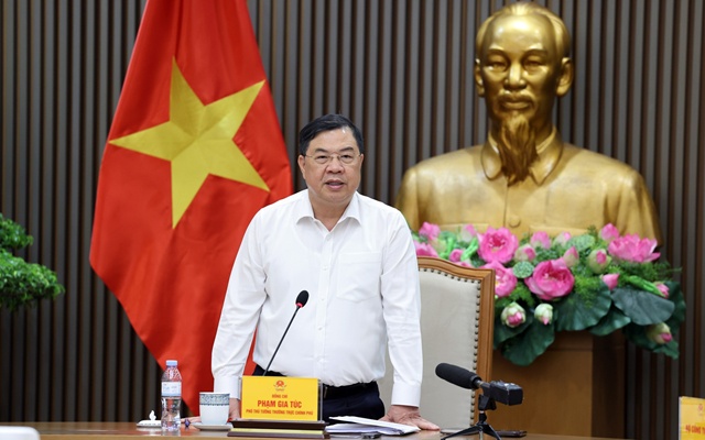 Quyền lợi người dùng phải đặt lên hàng đầu khi chuyển sang xăng E10