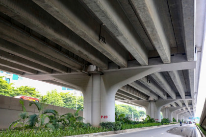 Nhiều gối cầu vành đai 3 ở Hà Nội trên cao bị xô lệch