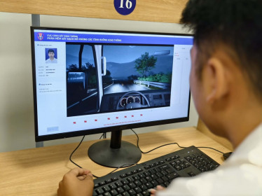 Đề xuất bỏ thi mô phỏng, tăng câu hỏi lý thuyết trong sát hạch lái xe