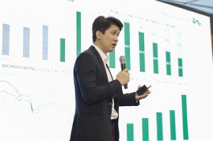 Tổng Giám đốc Dragon Capital chi hơn 90 tỷ gom cổ phiếu DCV
