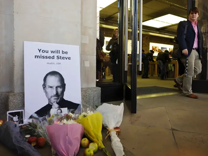 Steve Jobs: Thiên tài nổi loạn đã đưa Apple lên đỉnh thế giới