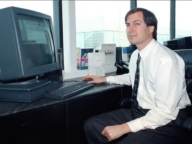 Steve Jobs: Thiên tài nổi loạn đã đưa Apple lên đỉnh thế giới