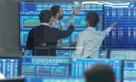 Góc nhìn 12/06: VN-Index đang hình thành đáy quanh ngưỡng 1,800?