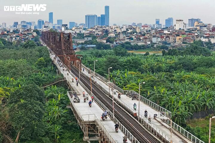 Tương lai nào cho cầu Long Biên bên trục cảnh quan sông Hồng?