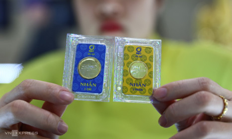 Sự kiện: Biến động giá vàng, bạc