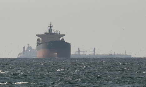 Nguồn cung dầu khí khó giải tỏa ngay sau thỏa thuận Mỹ - Iran