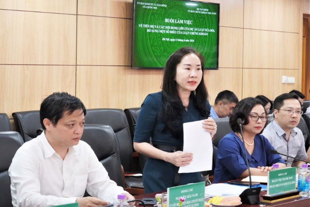 Thứ trưởng Bộ Tài chính: Nghiên cứu kỹ lưỡng, tham chiếu thông lệ quốc tế tốt khi sửa Luật Chứng khoán