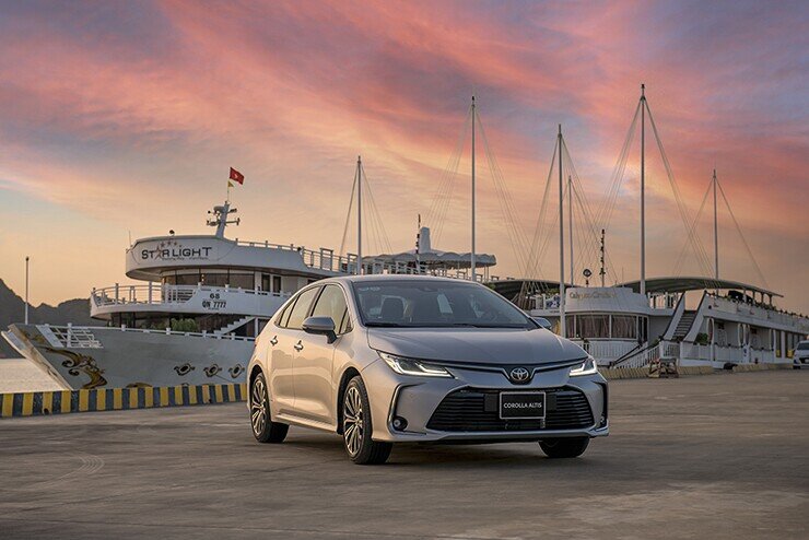 Doanh số về 0, Toyota Corolla Altis chính thức dừng bán tại Việt Nam