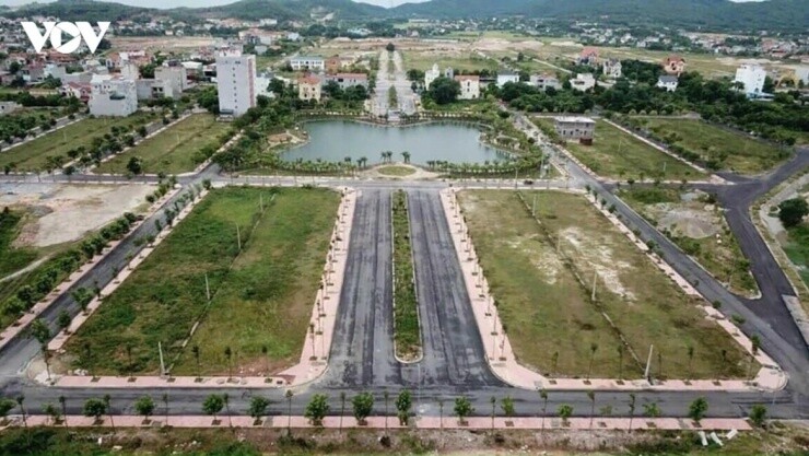 Đất nền vùng ven xuất hiện “cắt lỗ” hàng tỉ đồng/lô vẫn không có giao dịch