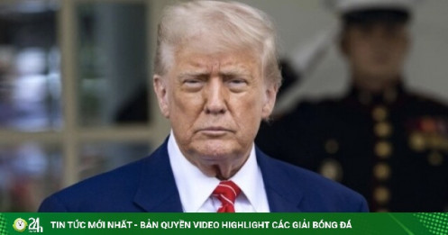 Tổng thống Trump đưa ra tuyên bố 'bất ngờ' về việc sản xuất tên lửa