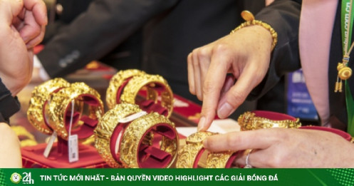 Vàng lao dốc gần 30%, cơ hội mua giá rẻ hay cái bẫy?