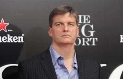 Michael Burry: Bong bóng AI đã tiến gần "hồi kết", tăng bán khống Nvidia, Tesla và cổ phiếu chip