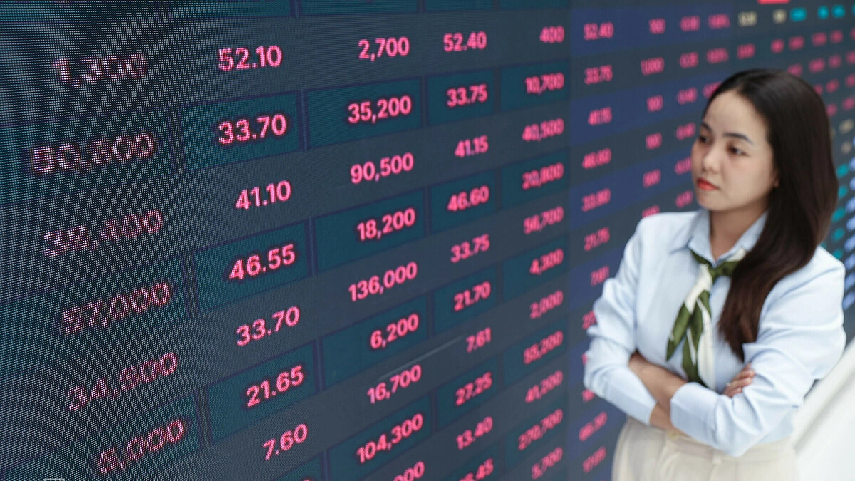 VN-Index giảm gần 10 điểm tuần này