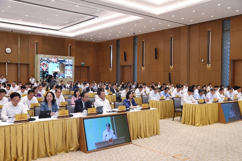 Tháo gỡ điểm nghẽn, đẩy nhanh giải ngân, tạo động lực tăng trưởng 6 tháng cuối năm
