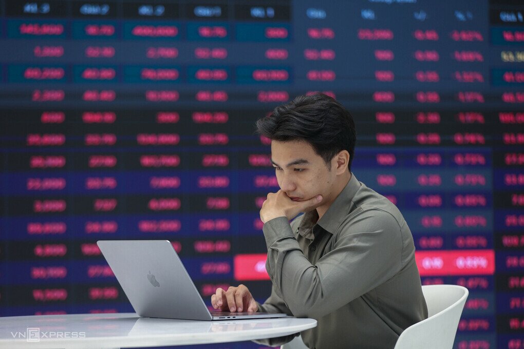Cổ phiếu của hai tỷ phú Việt có thể vào nhóm VN30