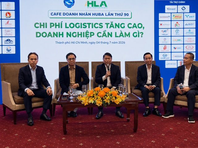 "Riêng cước tàu đã chiếm tới 17 tỷ đồng. Đó là một con số không thể tưởng tượng được”, ông Thông nói..  ...