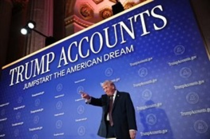 Ông Trump cấp 1,000 USD cho mỗi trẻ sơ sinh Mỹ để đầu tư chứng khoán