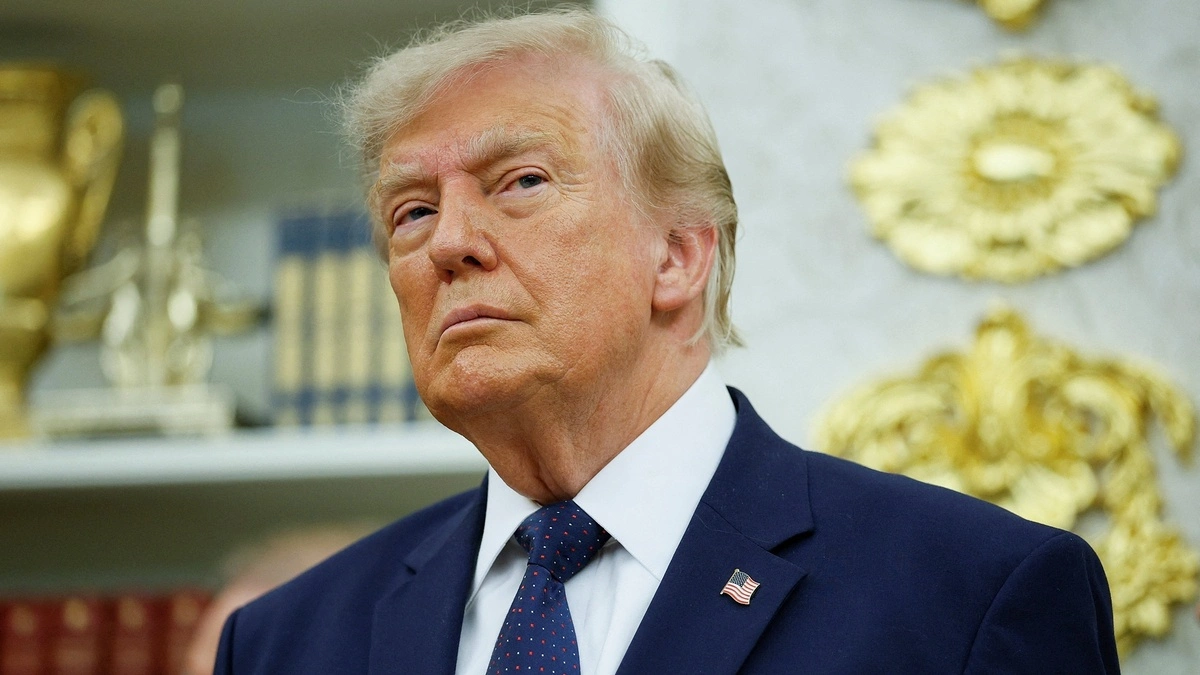 Ông Trump muốn cắt đứt quan hệ thương mại với Tây Ban Nha
