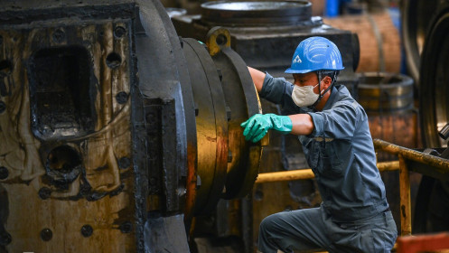 UOB nâng dự báo tăng trưởng Việt Nam lên 8,5%