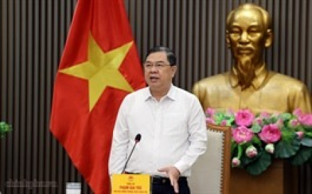 Phó Thủ tướng Thường trực: Nghiên cứu sửa đổi toàn diện Luật Đấu thầu, tháo gỡ vướng mắc từ thực tiễn