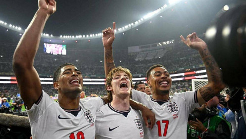Cặp vé trận Anh - Na Uy tại tứ kết World Cup được rao bán tới 6 triệu USD