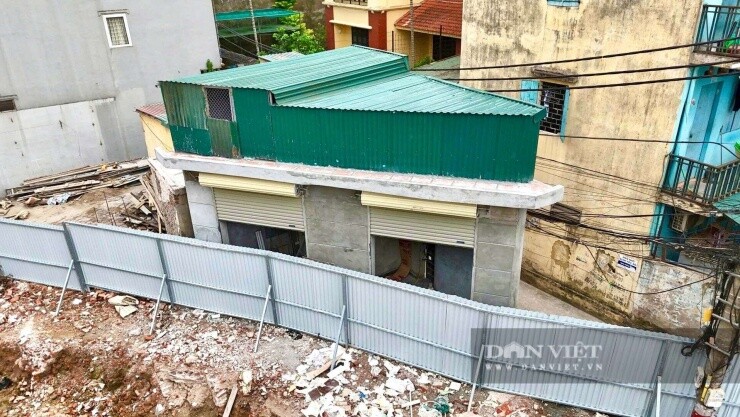 Muôn hình vạn trạng nhà “siêu mỏng, siêu méo” dọc đường vành đai 2,5 đi qua 3 phường của Hà Nội