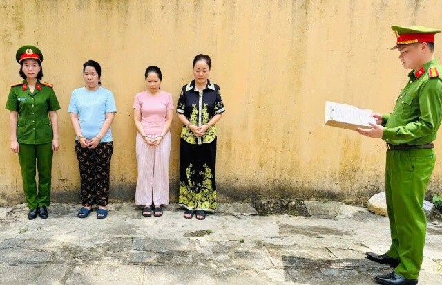 Khởi tố nhiều chủ tiệm vàng lớn tại Tp.HCM trong đường dây buôn lậu hơn 30,000 viên kim cương