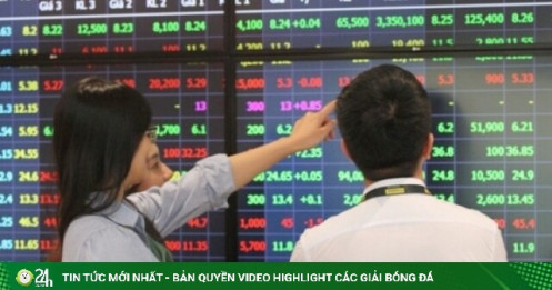 Thu nhập giảm kỷ lục, môi giới chứng khoán 'khóc ròng'
