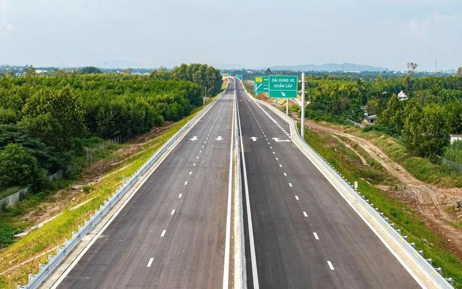 Hơn 2.300km cao tốc cần nâng cấp, ưu tiên các dự án đang triển khai