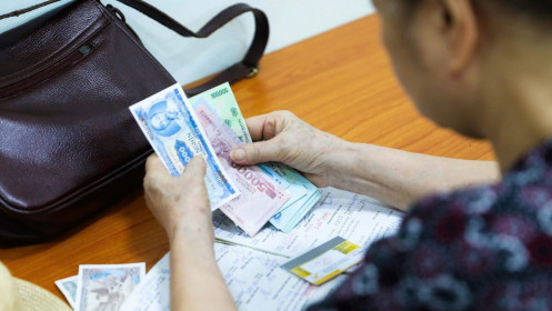 Hai phương án điều chỉnh tuổi nhận trợ cấp hưu trí xã hội