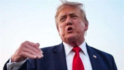 Ông Trump áp thuế mới với 60 đối tác thương mại