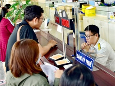 Điểm mới về thuế thu nhập cá nhân: Chi phí khám chữa bệnh, học phí được tính giảm trừ