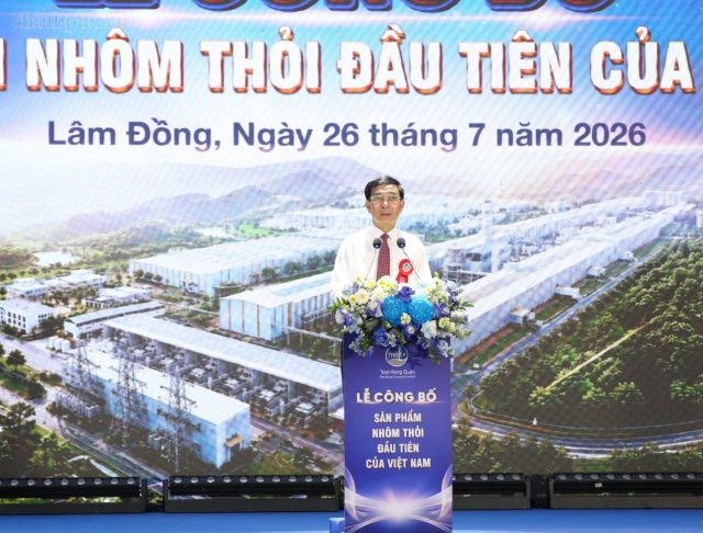 Việt Nam lần đầu sản xuất thành công nhôm thỏi