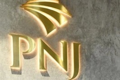 PNJ ngược dòng thị trường, tăng trần lên 32,900 đồng/cp, thanh khoản tiếp tục bùng nổ hơn 320 tỷ